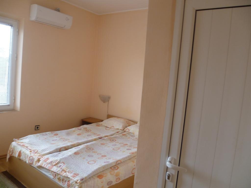 Hotel Stai Za Gosti Venera Chissarja Exterior foto