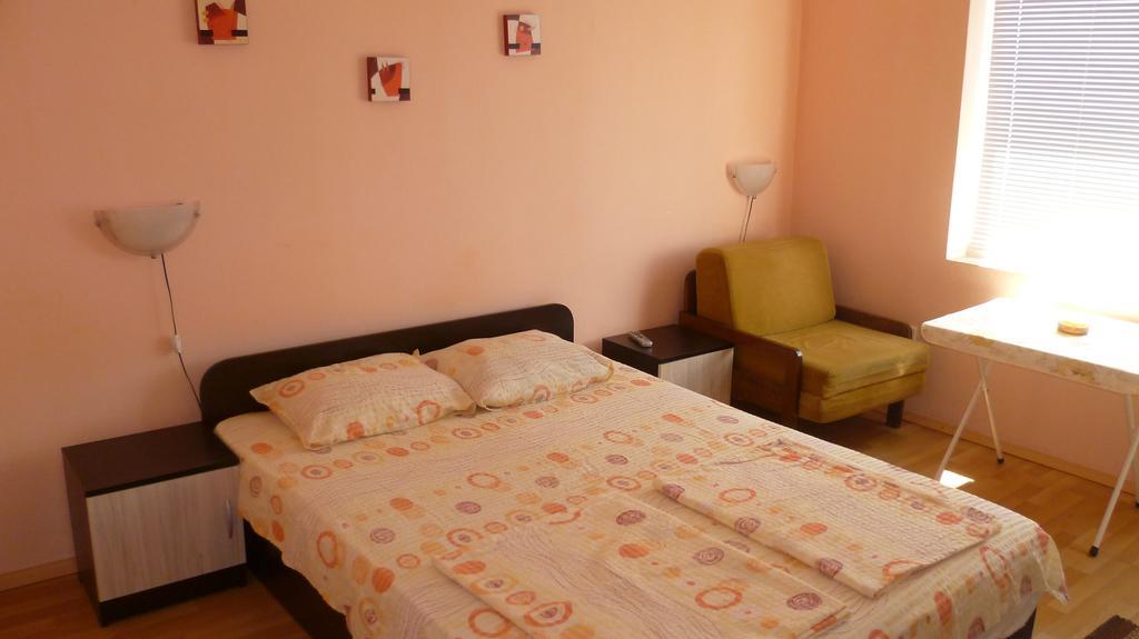 Hotel Stai Za Gosti Venera Chissarja Zimmer foto