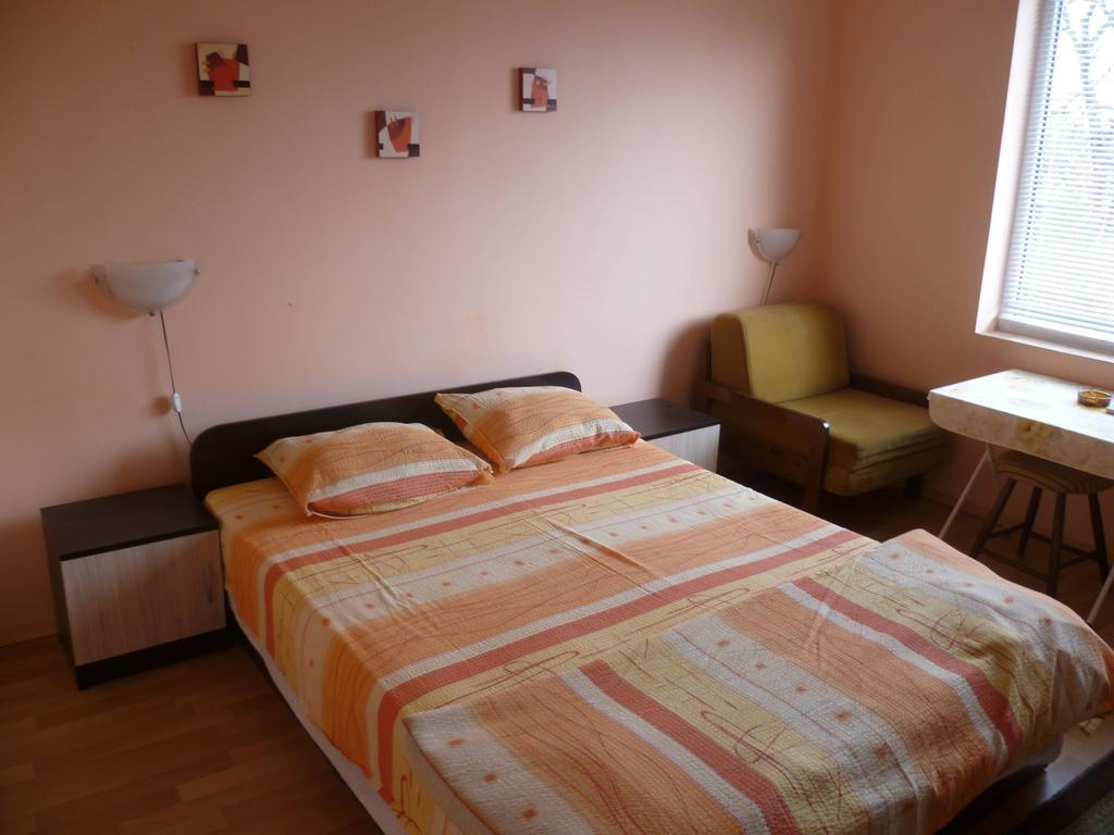 Hotel Stai Za Gosti Venera Chissarja Zimmer foto