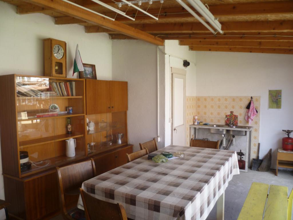 Hotel Stai Za Gosti Venera Chissarja Exterior foto